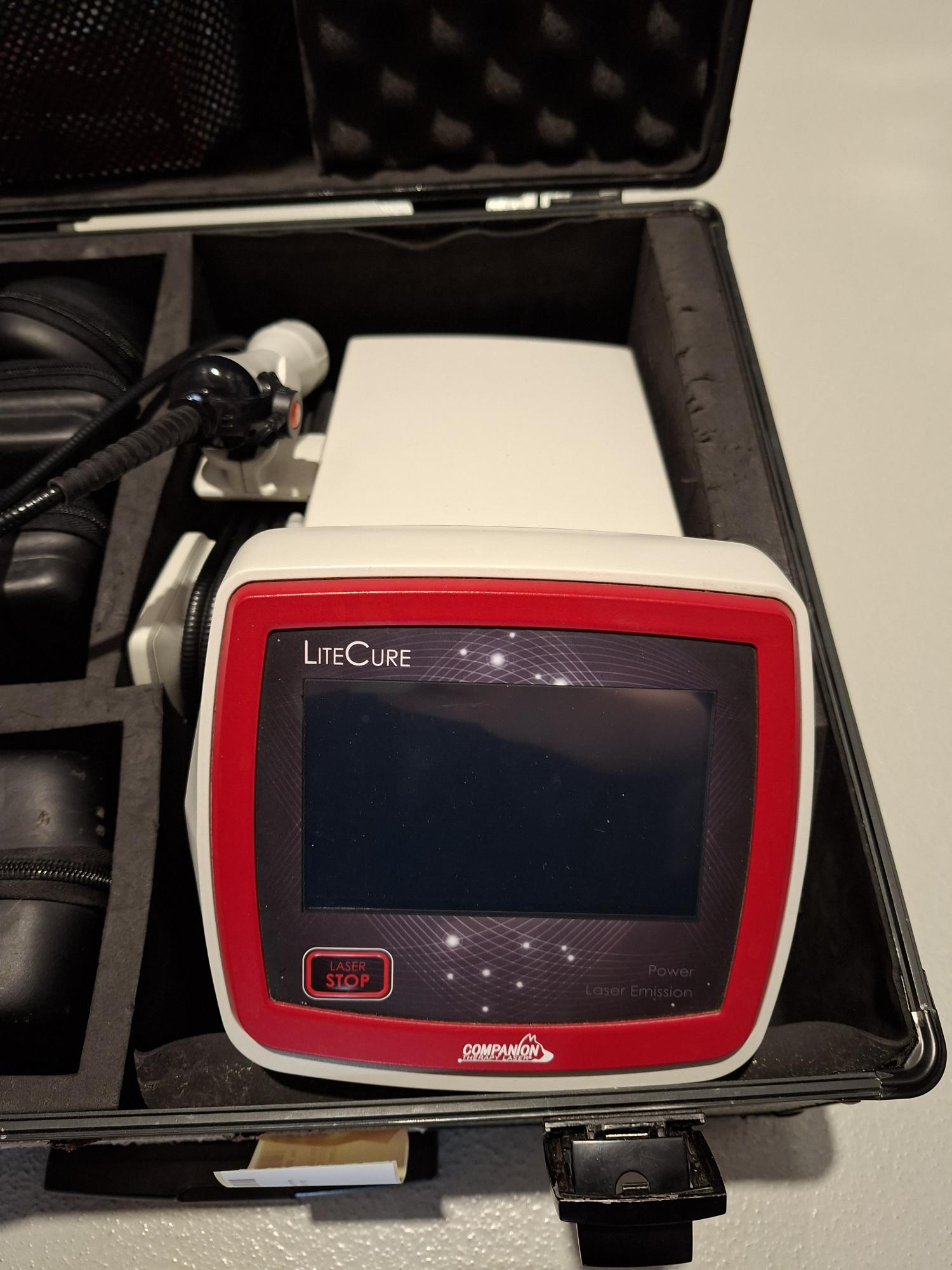 SN LG14005027 Laser Companion CTC 12 inkl. 4 hoveder, 3 briller og kuffert2